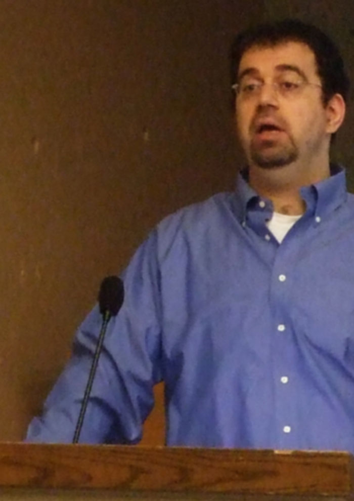 دارون عجم اوغلو