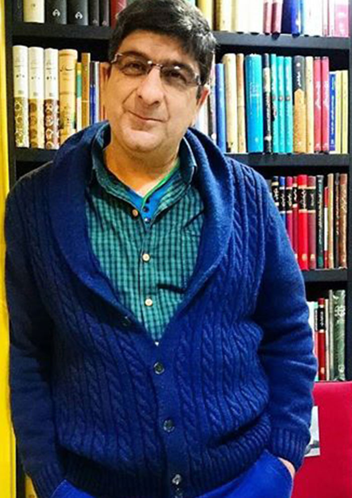 مصطفی مستور