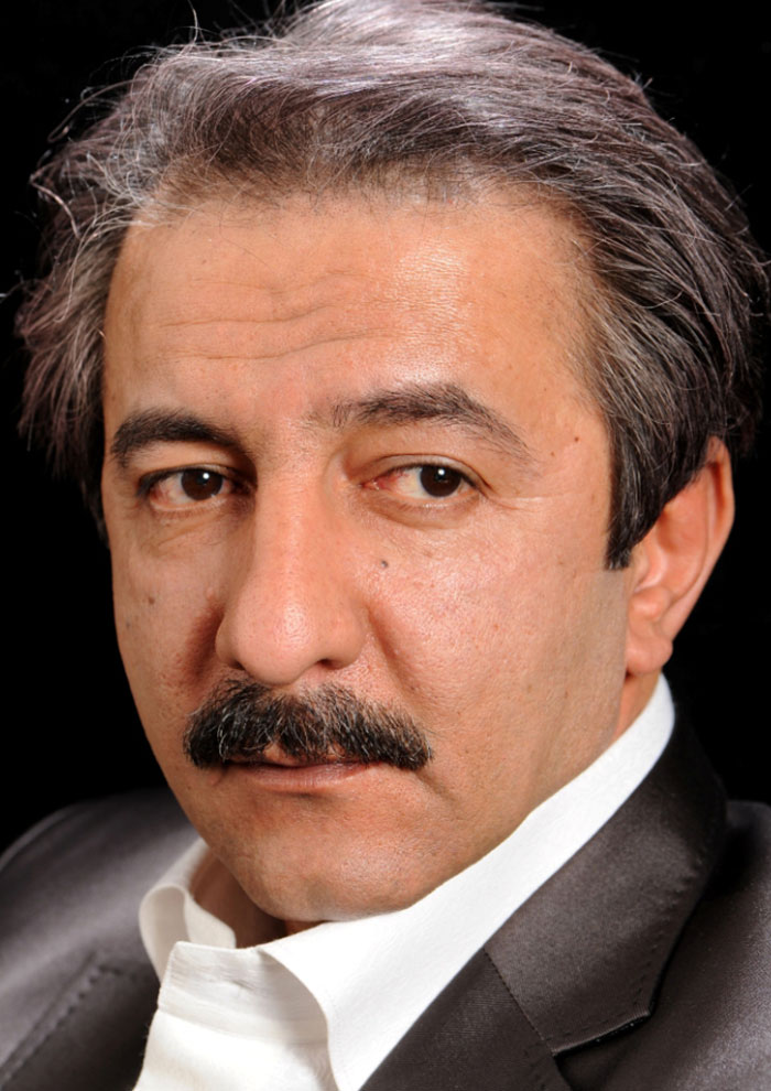 صادق کرمیار